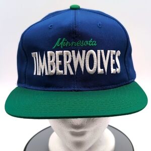 The Sideliner| NWOT Vintage NBA Minnesota Timberwolves Sports Cap Snap Back